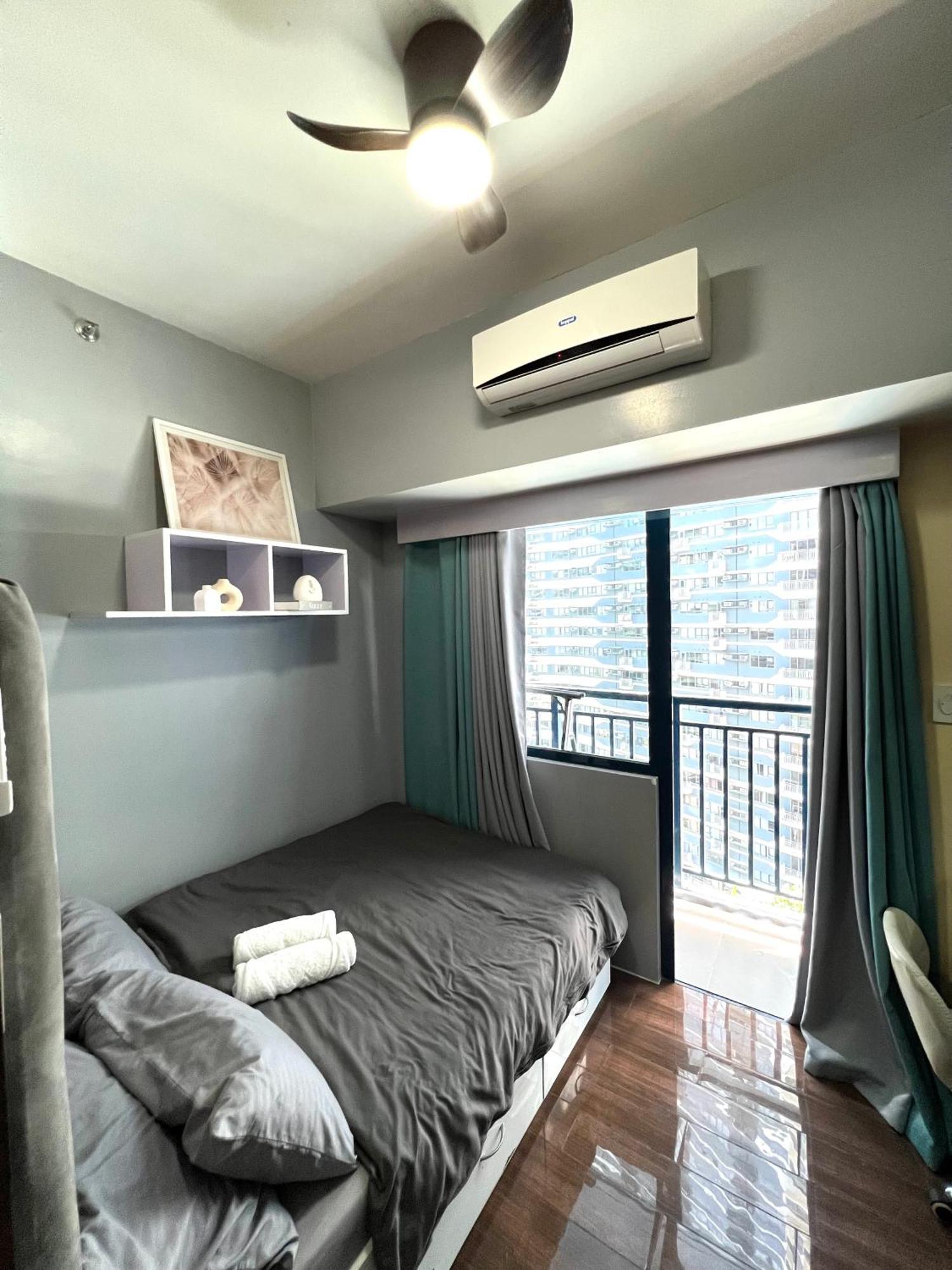 Apartment In Air Residences, Makati With Wifi, Netflix, Pool, Mall And More Manila Exterior photo