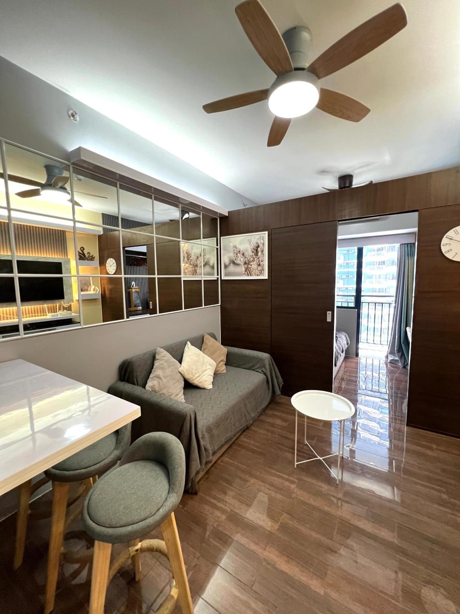 Apartment In Air Residences, Makati With Wifi, Netflix, Pool, Mall And More Manila Exterior photo